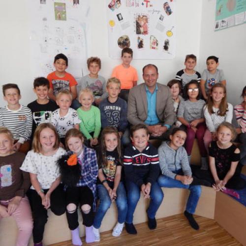 Bürgermeister in der Schule