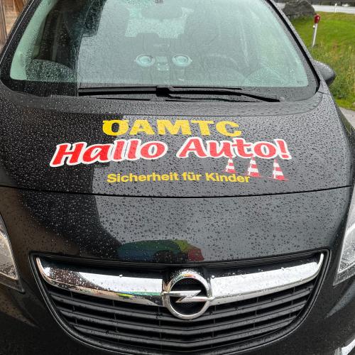 Hallo Auto